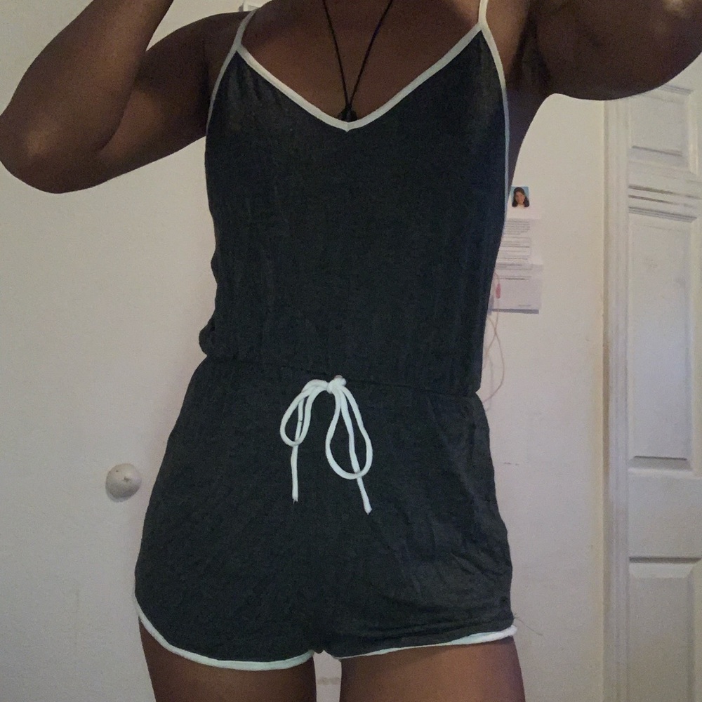 FASHION NOVA ROMPER